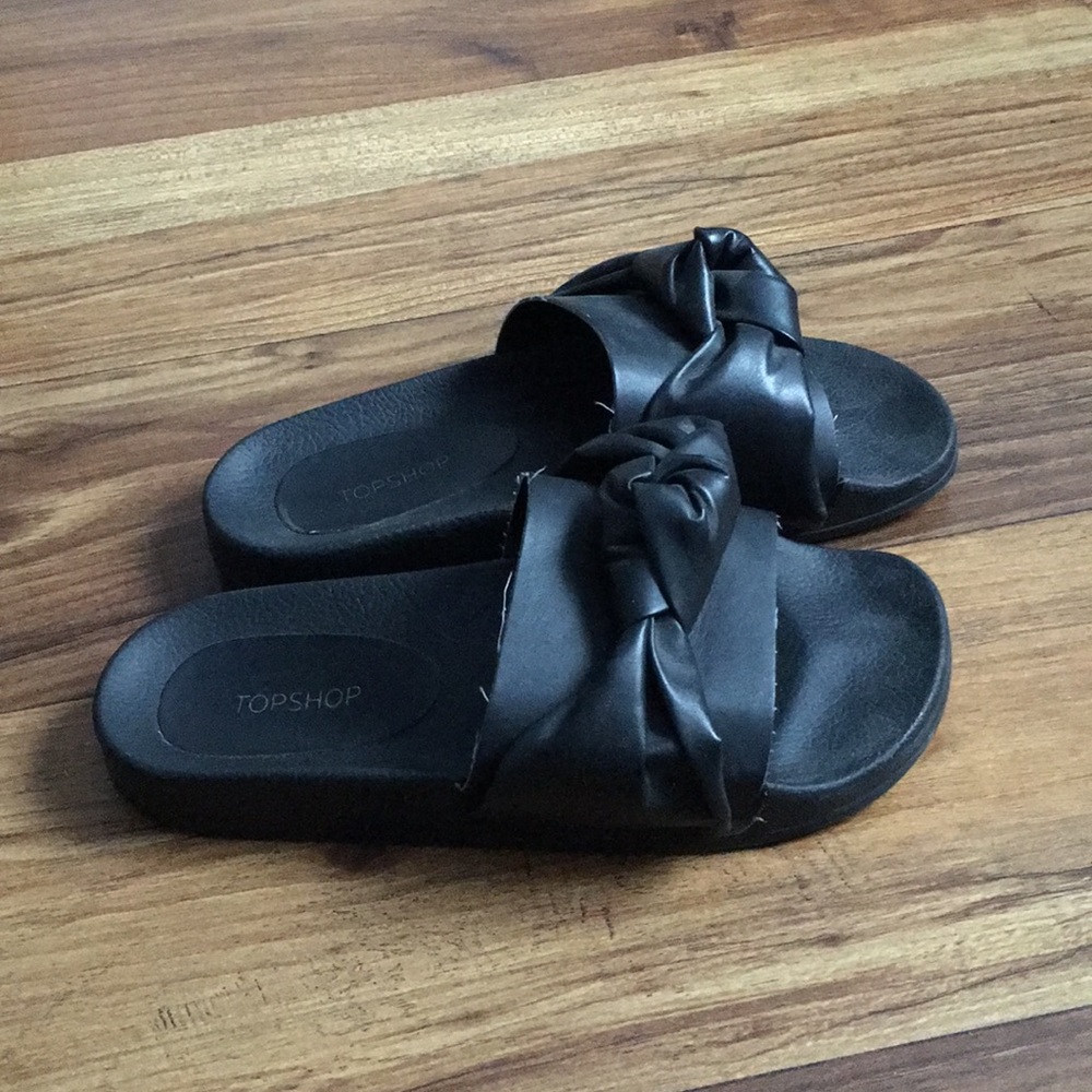 Top shop slides